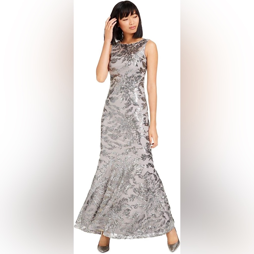 Calvin Klein NWT Womens Gray Sequined Sleeveless Gown Size 16